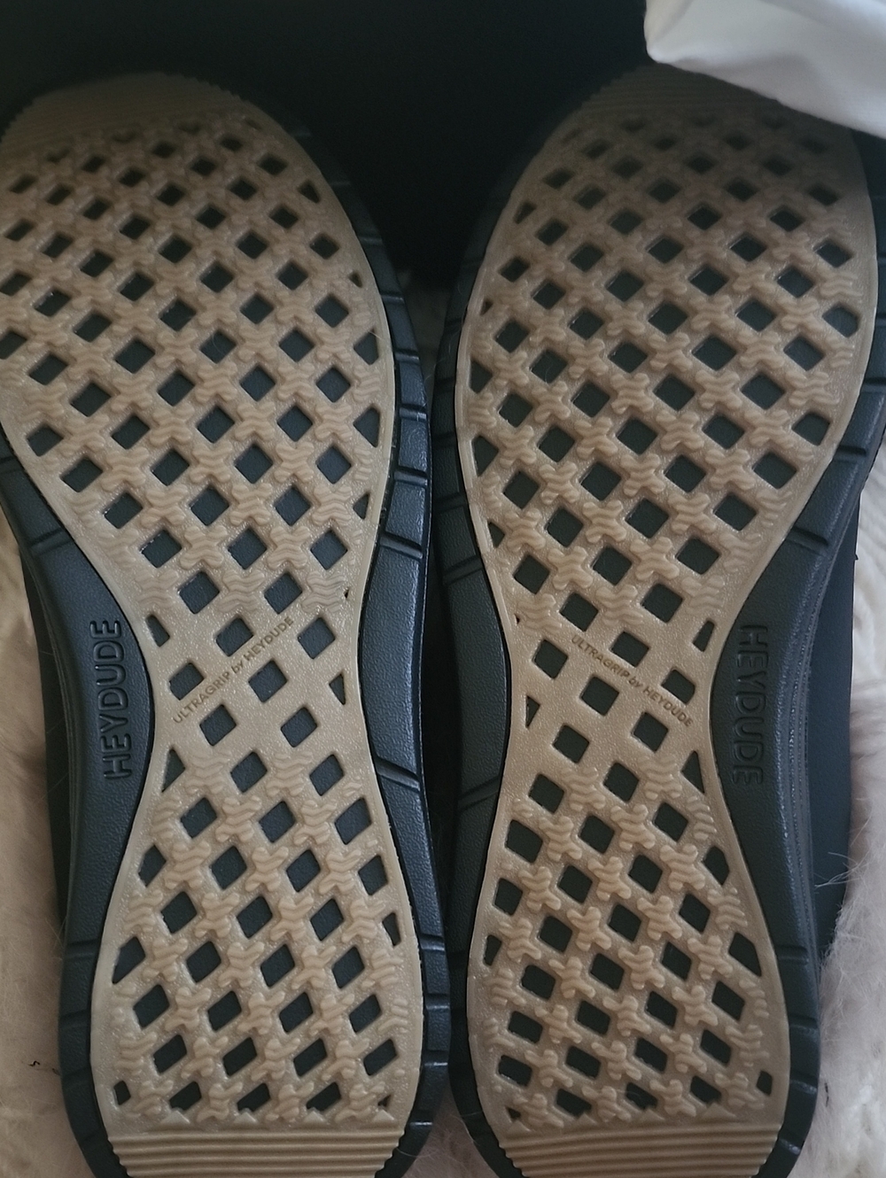 NWT🖤Hey Dude Wally Market Slipper - Picture 4 of 8